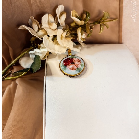 Jewelry - Antique Hand Painted Porcelain Rose Pendant